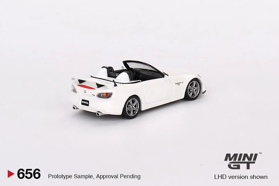 MINI GT 1:64 HONDA S2000 (AP2) CR GRAND PRIX WHITE (MGT00656)