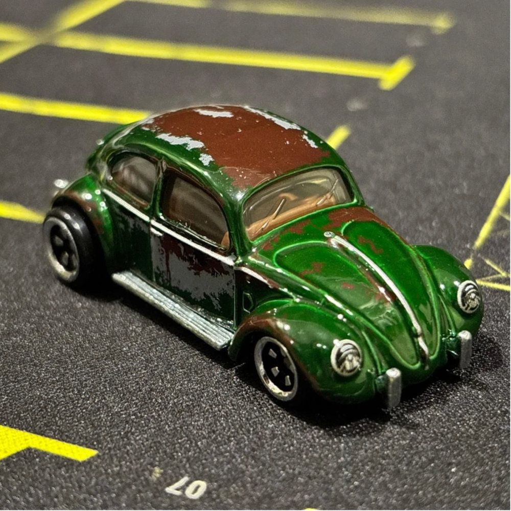 Hot Wheels Silver Series Vintage Club 1968 Volkswagen Classic Bug Chase