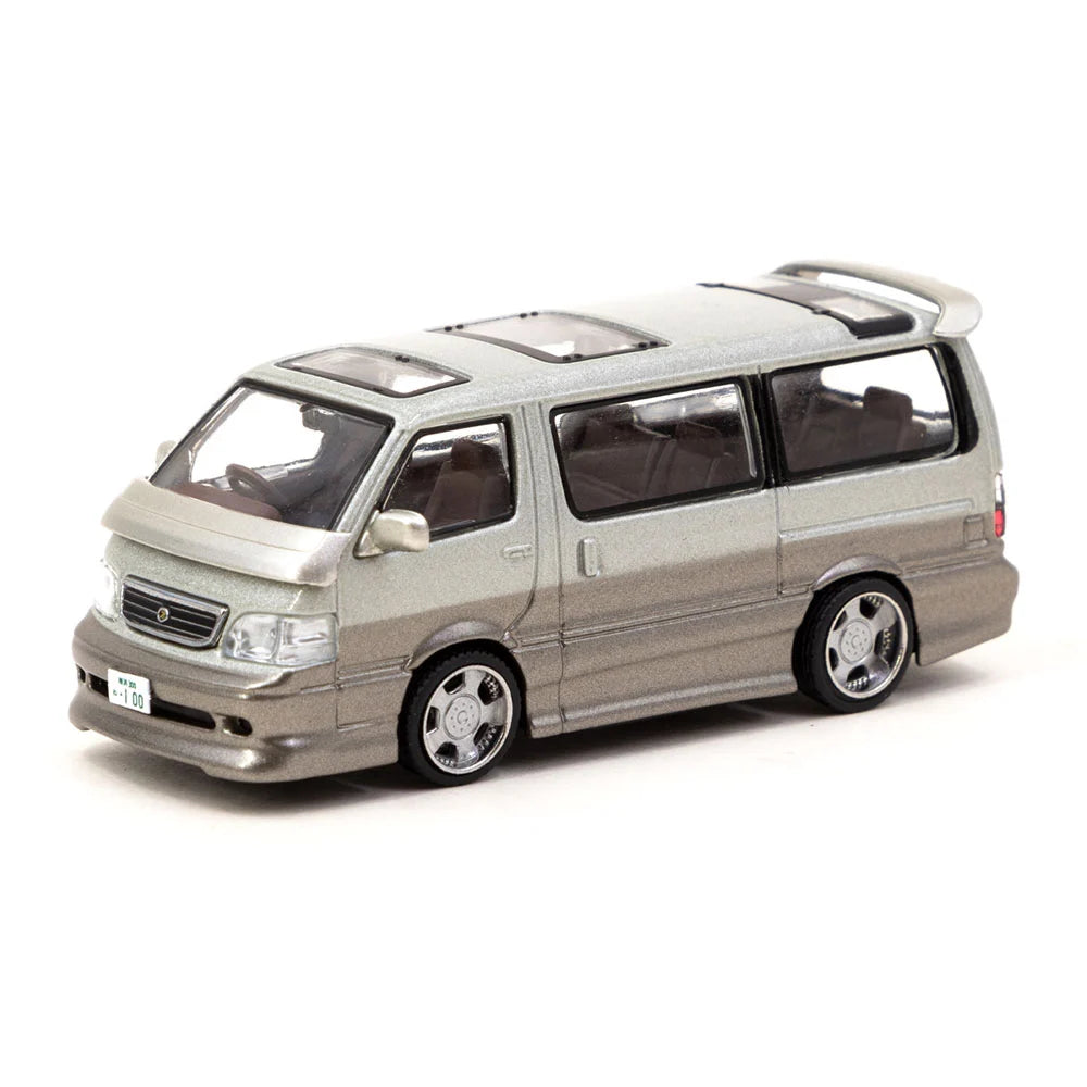 Tarmac Works Road64 1/64 - Toyota Hiace Wagon Custom