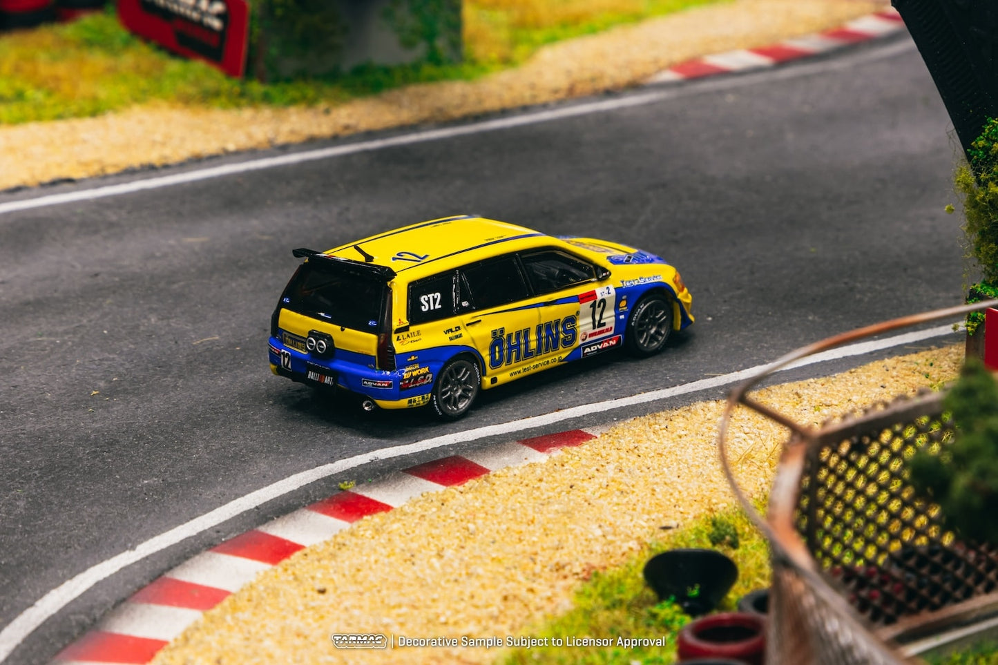 Tarmac Works Hobby64 1/64 - Mitsubishi Lancer Evolution Wagon