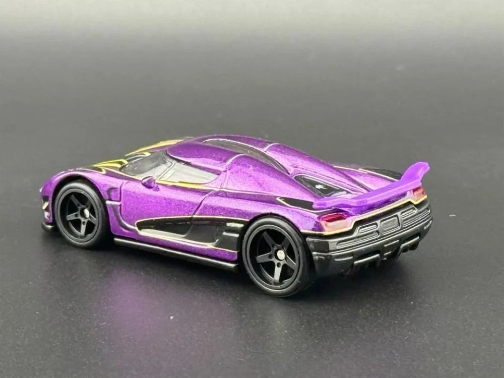 Hot Wheels Premium Car Culture Timeless Icons - Koenigsegg Agera R