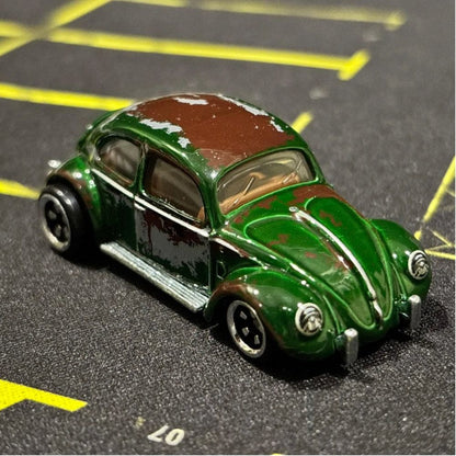 Hot Wheels Silver Series Vintage Club 1968 Volkswagen Classic Bug Chase