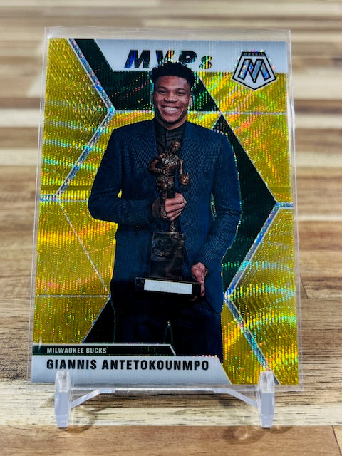 2019 Panini Mosiac - Giannis Antetokounmpo - MVP Gold