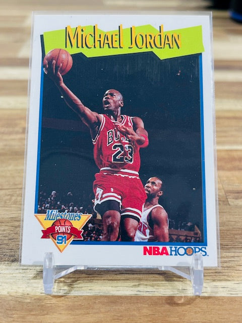 1991 NBA Hoops #317 - Michael Jordan - Points Milestone