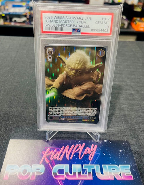 2023 Star Wars Japanese #017 - Grand Master Yoda - Force Parallel - PSA GEM MINT 10